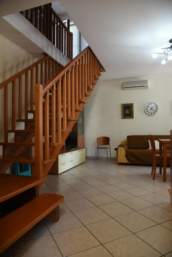 Villa Mamitas - Terrazza Panoramica - Box Privato - Servizio Spiaggia Siponto Exteriör bild